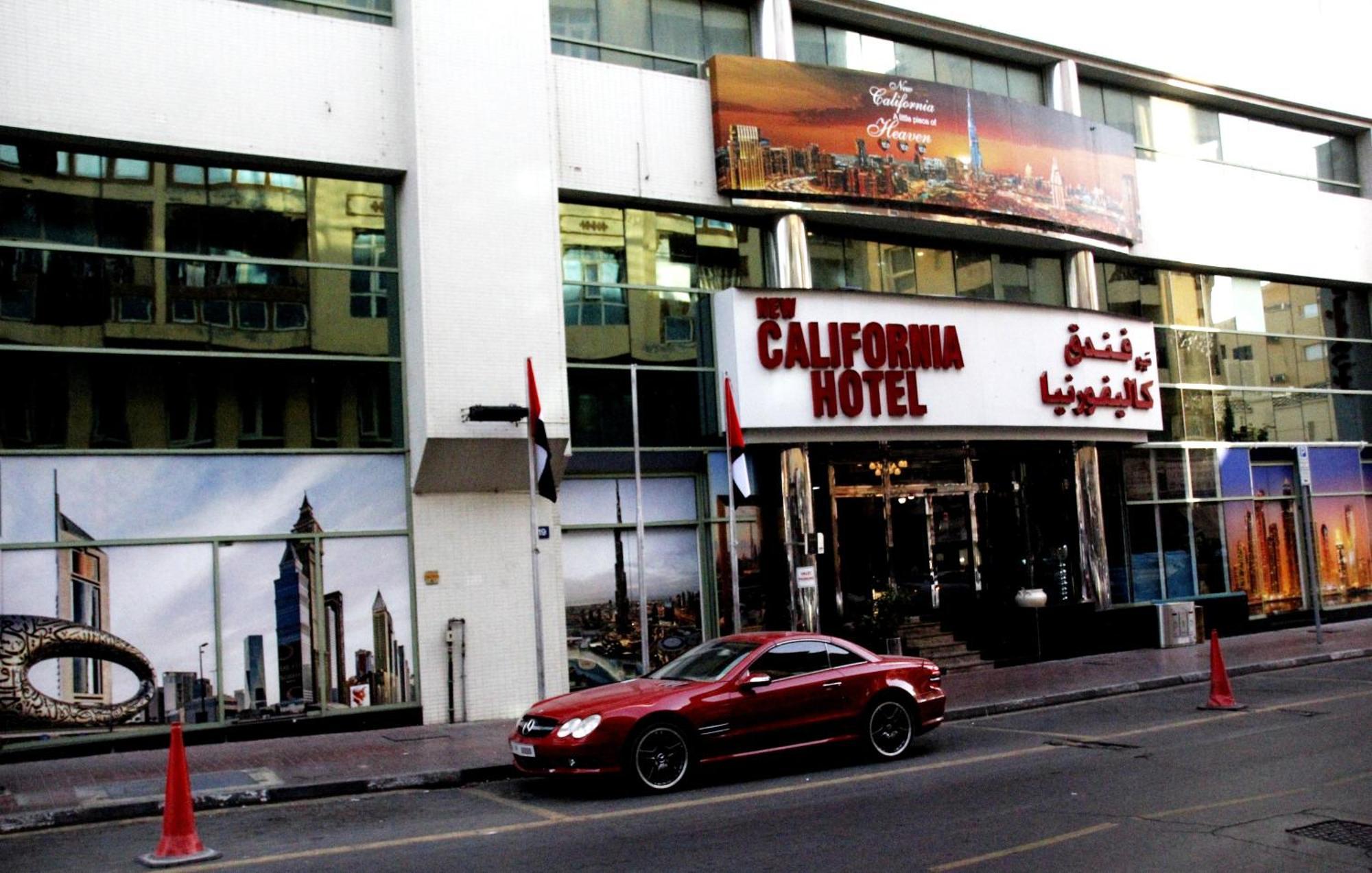 New California Hotel Dubai Bagian luar foto